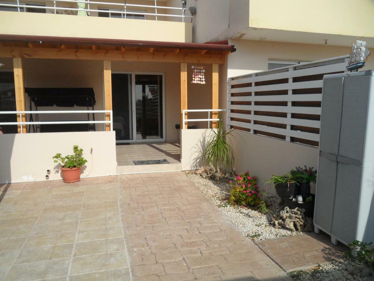 Nissi Beach,Ground Floor Flat Айя-Напа Екстер'єр фото